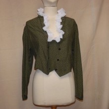 veste verte fleurs noires